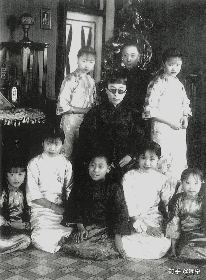 末代皇帝溥仪写的我的前半生,我的前半生溥仪自传800字