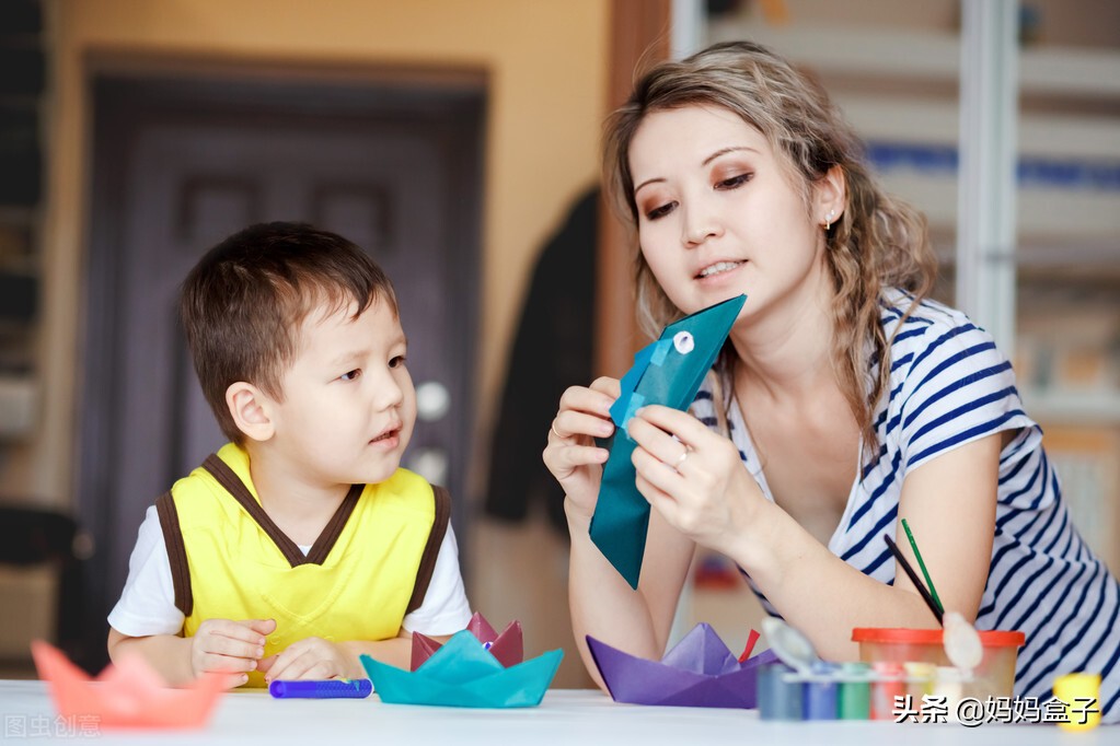 高中生闹情绪家长该怎样指导,离异孩子闹情绪家长怎么办