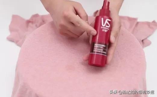 大洁王能去除羊毛呢大衣油渍吗,羊毛革大衣上面的油渍怎么去除