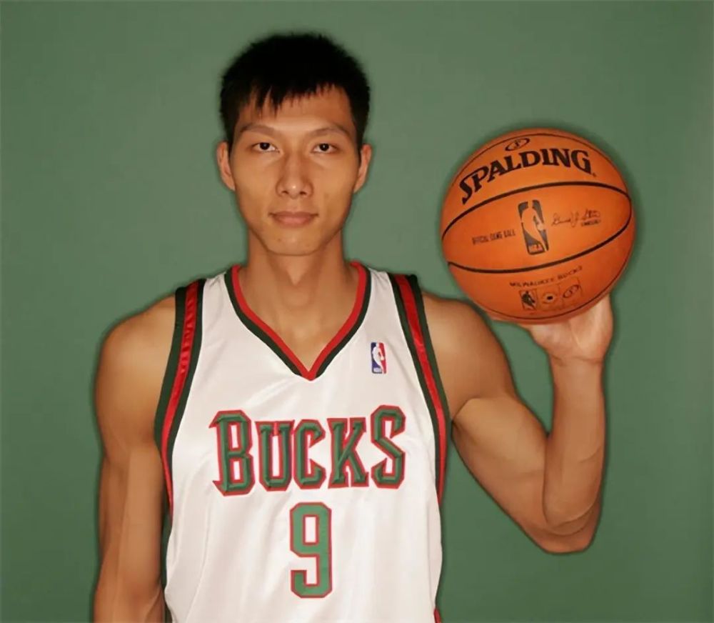 姚明在nba退休领的工资是多少,姚明nba年薪多少才扣税