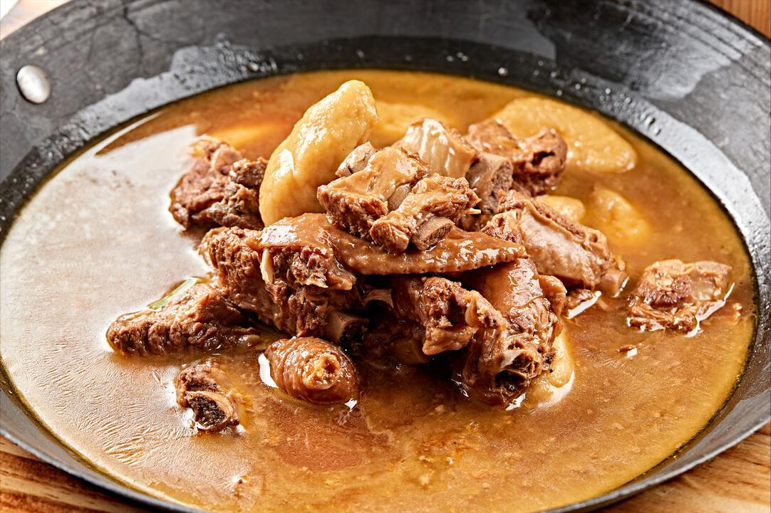 炒菜锅什么不锈钢锅最好,炒菜锅怎么选铁锅不锈钢锅不粘锅