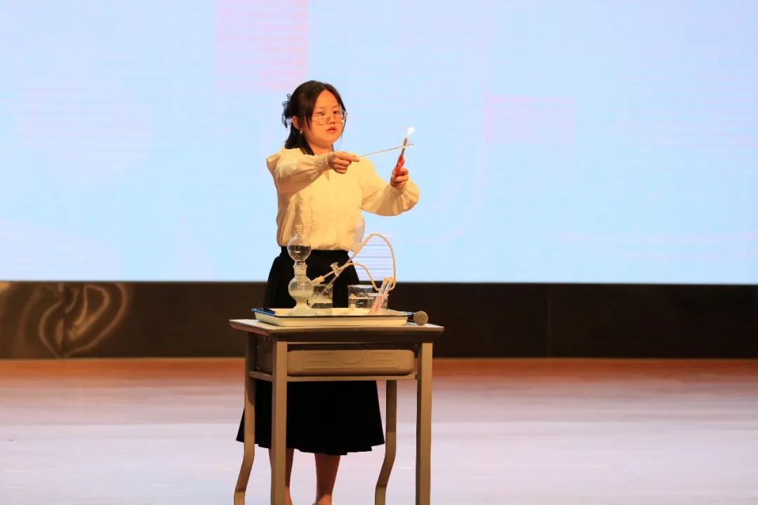 重庆大成中学年会,杨家坪中学论坛