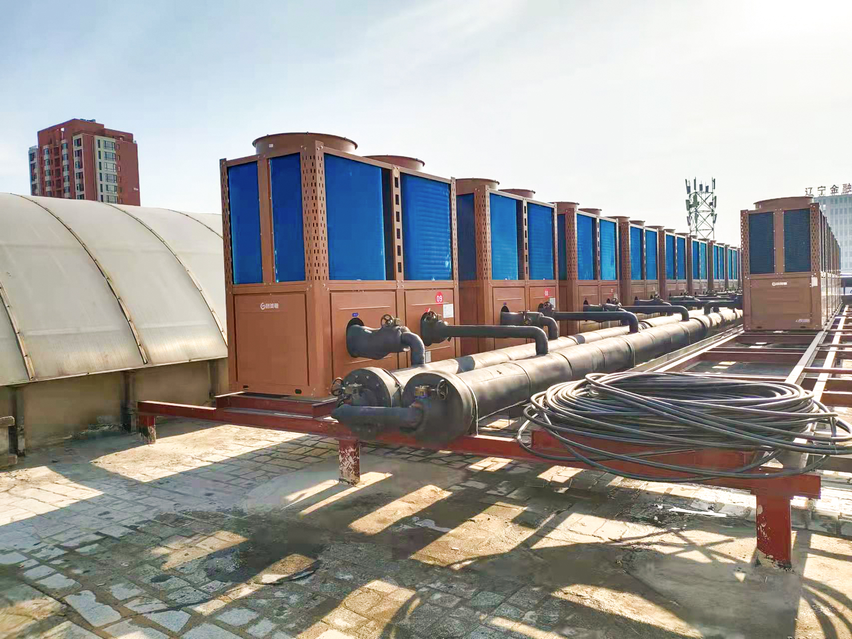 赞！沈阳5万平米商场采暖用格美粤空气能，节能环保双丰收