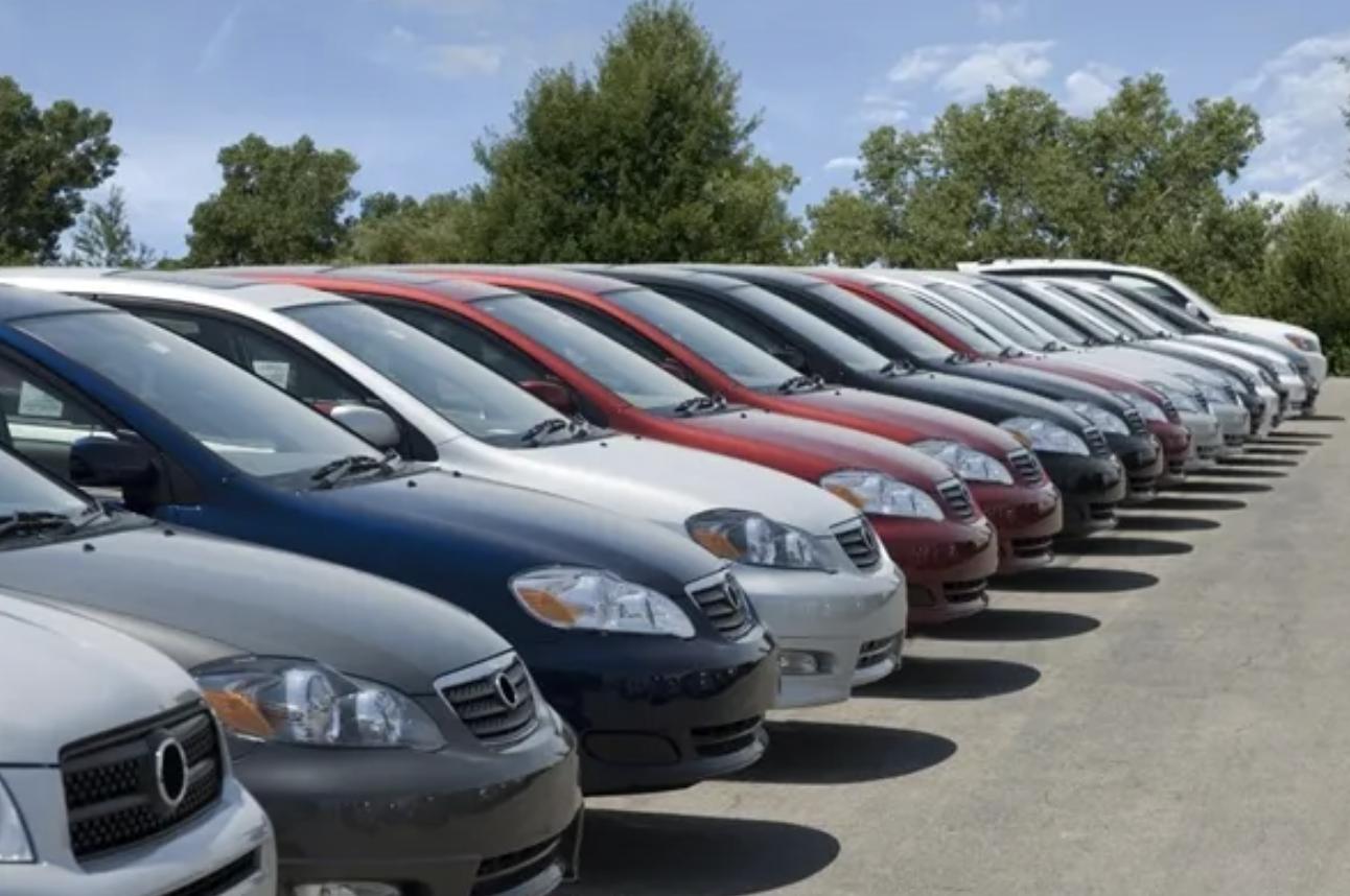 大学生买得起的二手车,一万左右的适合大学生的二手车