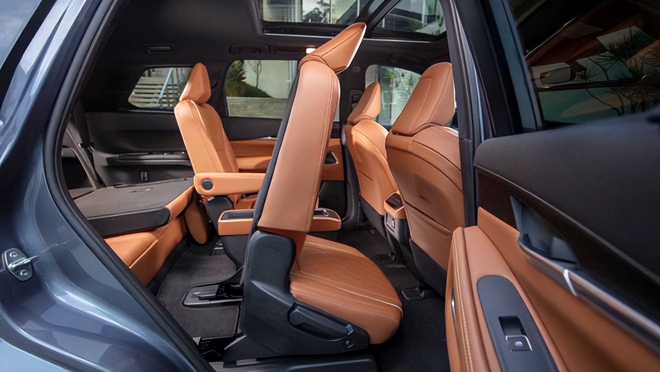 英菲尼迪全部车型及价格,英菲尼迪掀桌子