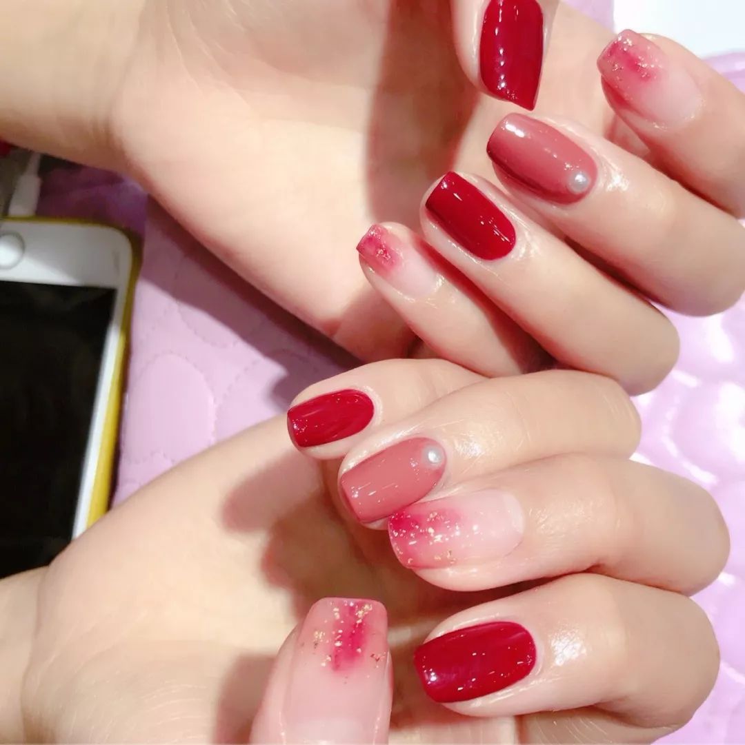 简单又纯又欲的美甲图文,不俗气简单又好看的美甲