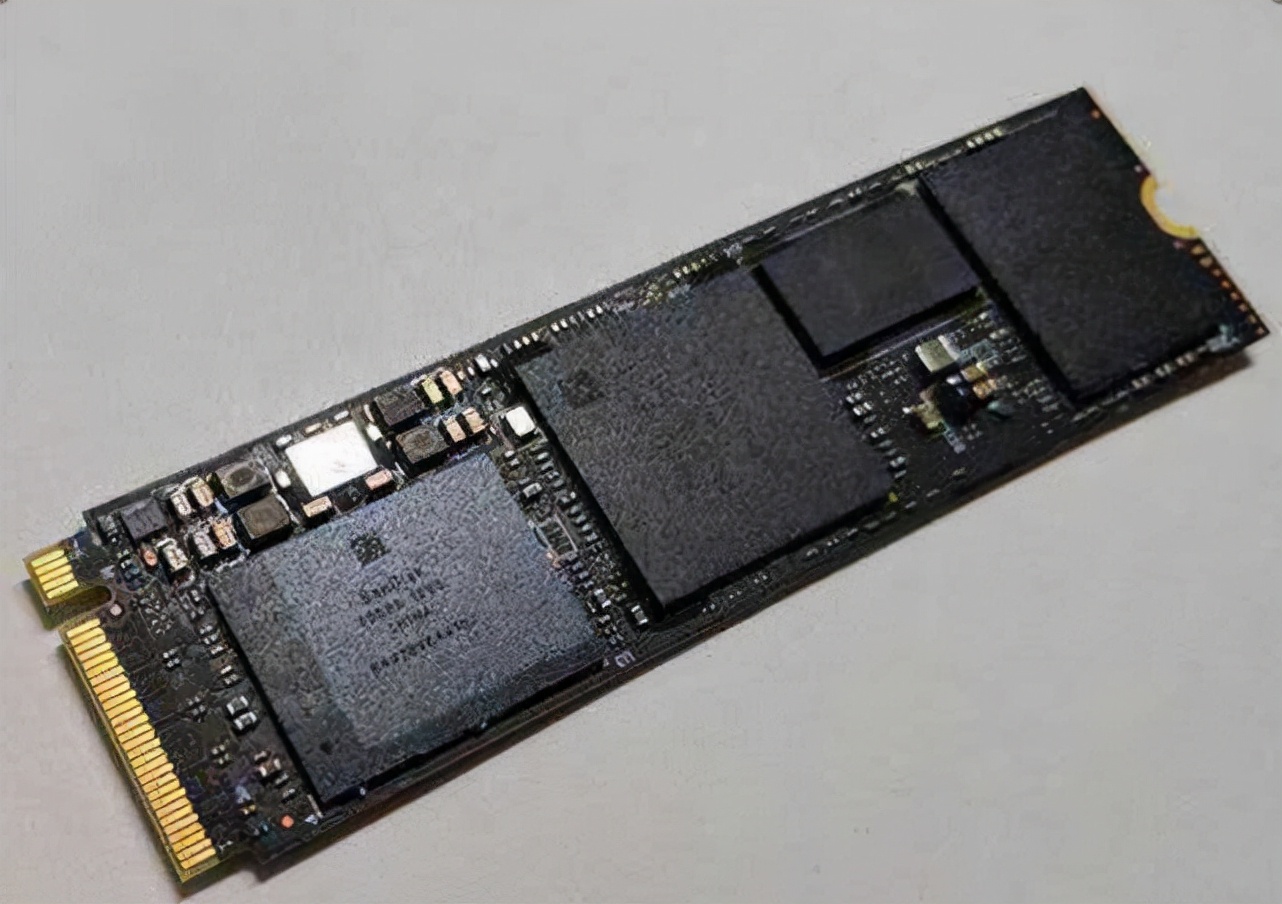 主流固态硬盘存储介质选择,固态硬盘最好的电脑配置