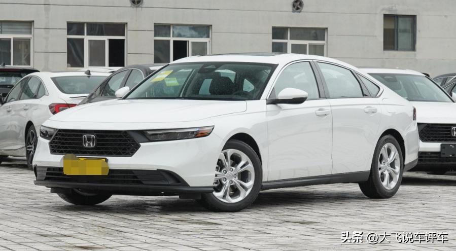 凯美瑞和思域哪个更值得购买,本田思域二年多保值率排行