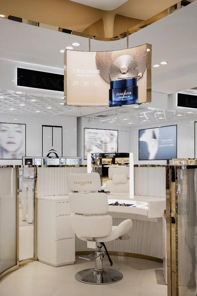 兰嘉丝汀的护肤品怎么样,护肤品兰嘉丝汀