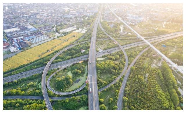 开建高速公路最新动态,2022年江苏重大临盐高速公路开工