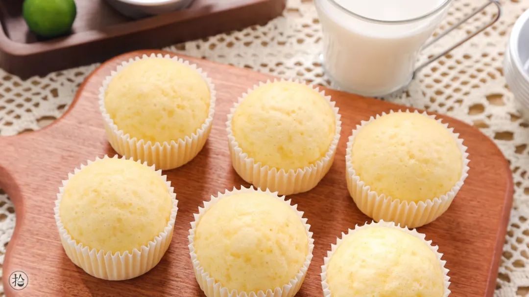 不用烤箱也不用蒸的蛋糕超简单,怎么做不用烤箱不用打发的小蛋糕
