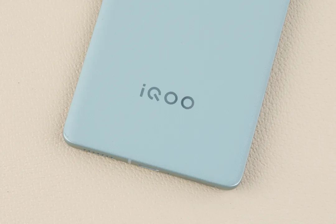 iqoo11pro全面测评,强悍旗舰iqoo11pro