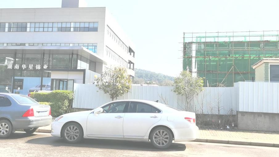 买一年的车车漆就老化,喵哥说车车漆修复