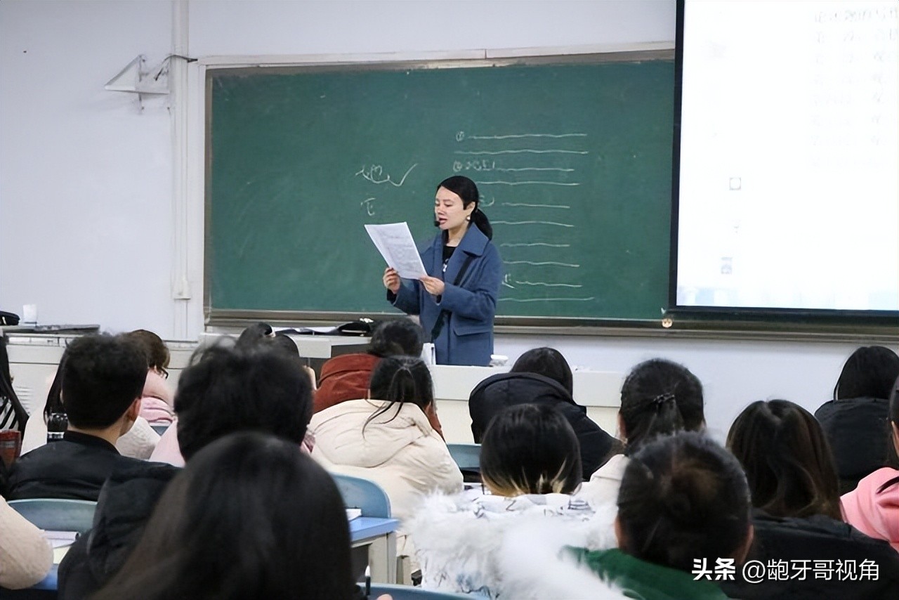 公务员十大铁饭碗排名,公务员十大铁饭碗排行榜