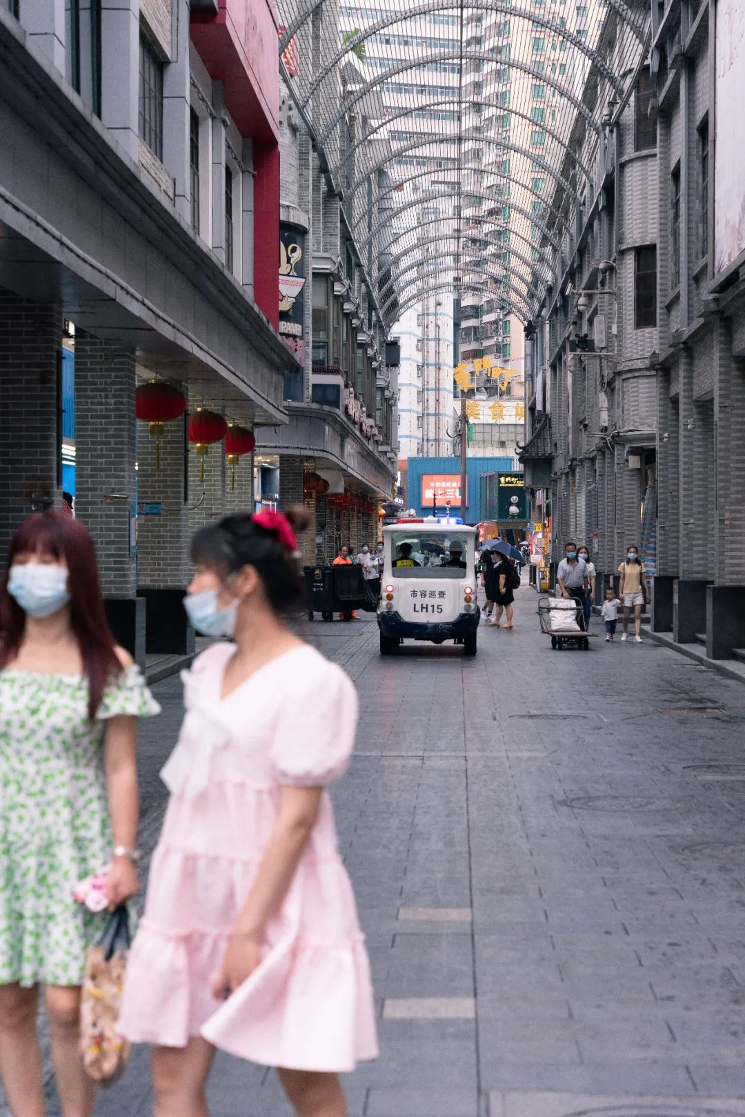 香港罗湖关口也封关了吗,香港罗湖口岸封关吗
