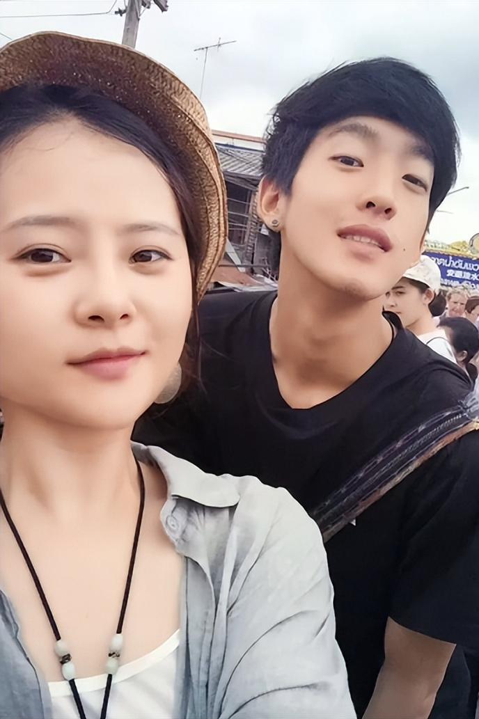 安徽人嫁美国人生三个孩子,安徽姑娘嫁到美国回国生三胎