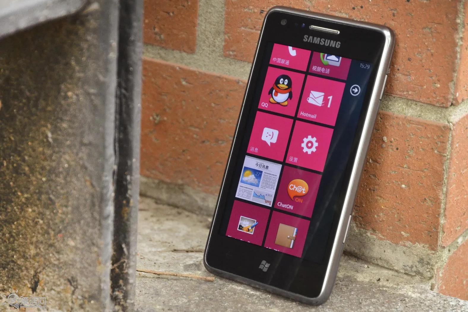 诺基亚n9meego是什么系统,诺基亚n9怀旧图片大全