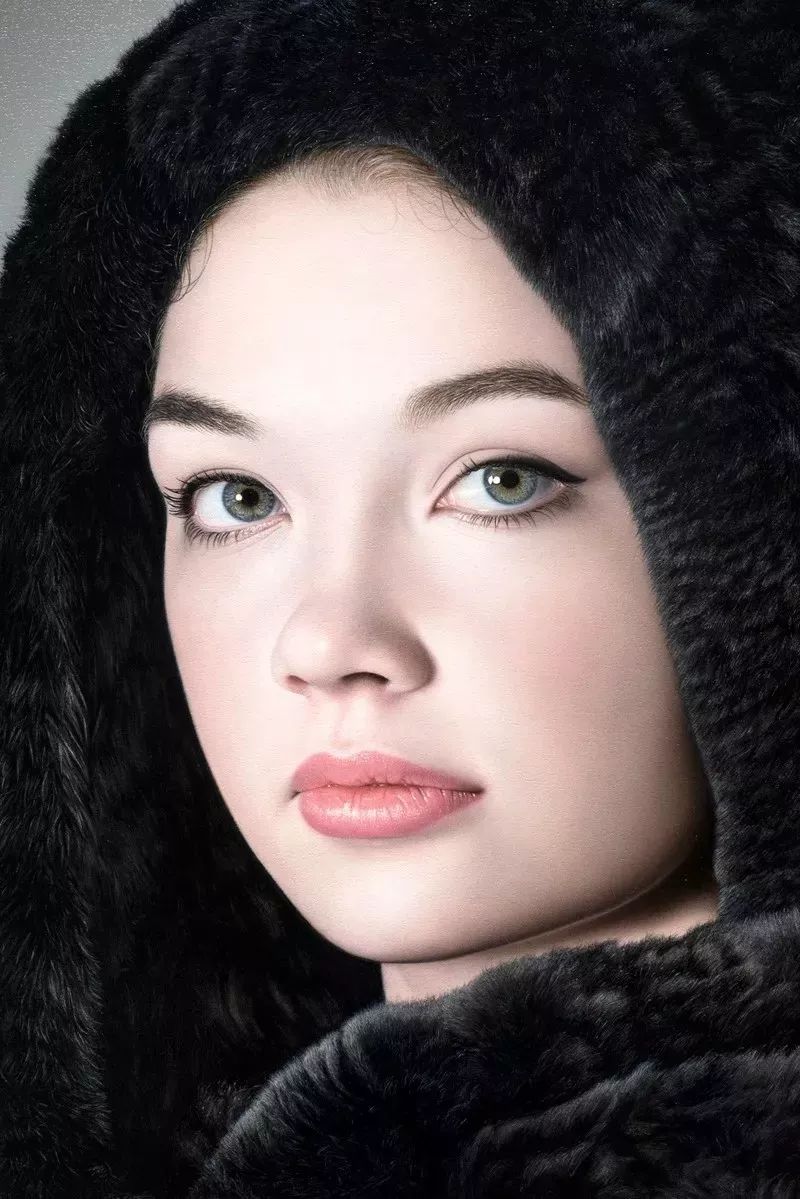 美女画家挑战冷军，画少女人体，放大10倍看细节让网友不淡定