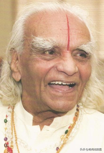 鍙ゅ線浠婃潵浜轰滑閮藉湪杩芥眰闀垮,涓栦汉鐨嗗磭鎷滅