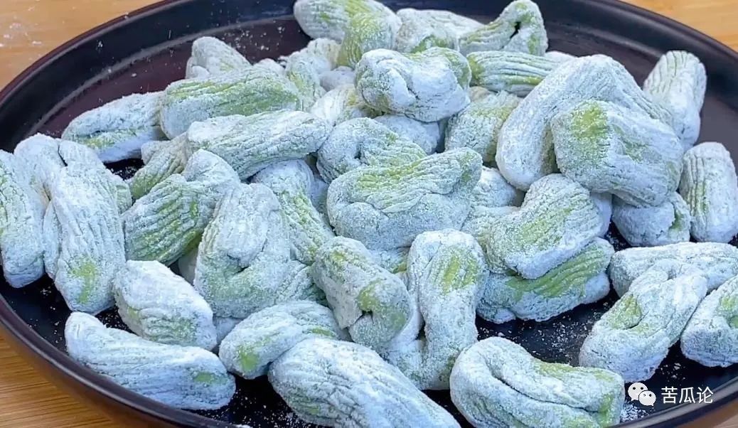 春季“药草之王”，号称养肝第一菜，中老年吃它，排毒，排黑宿便