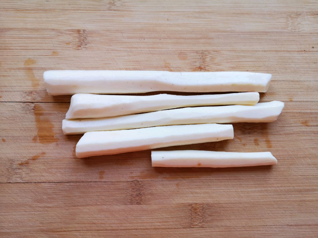 家庭版山药玉米胡萝卜粥做法,胡萝卜山药粥的家常做法养胃