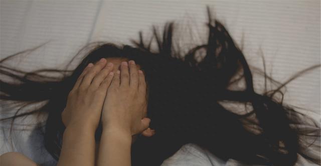 女生雇人敲诈他？你觉得强奸是犯罪吗？