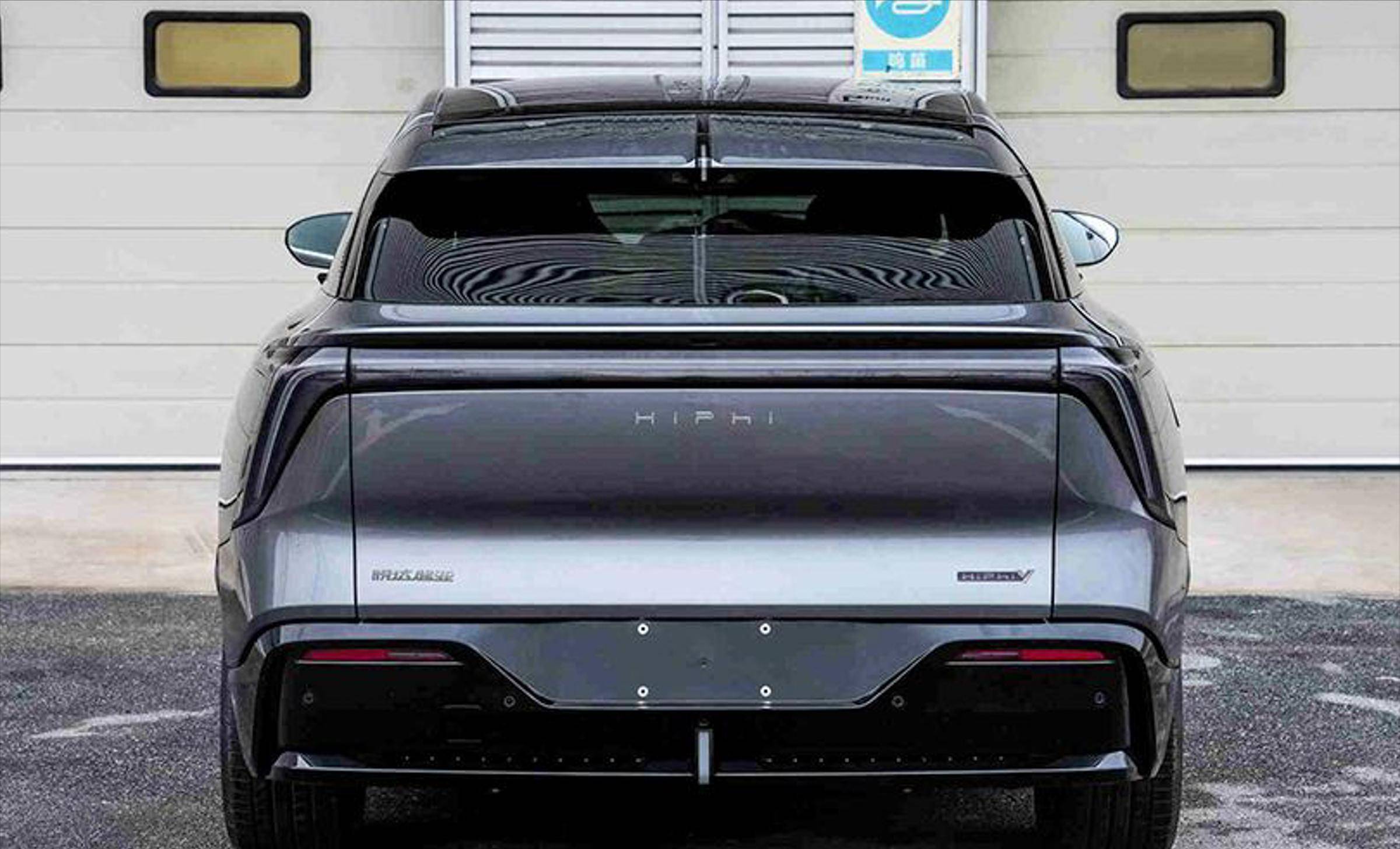 美国凯迪拉克，日本雷克萨斯，德国奔驰宝马，中国高合HiPhiY？