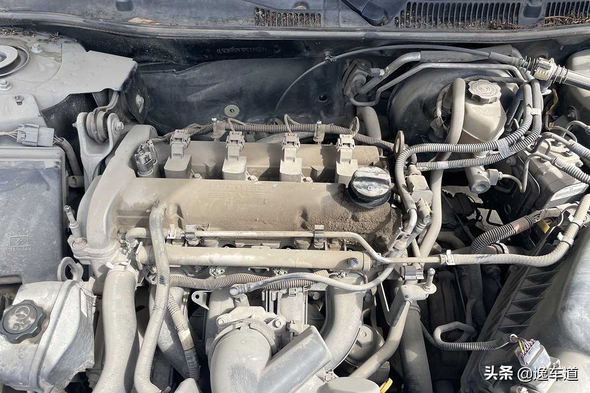 二万二手君越,买别克君越二手车检查细节