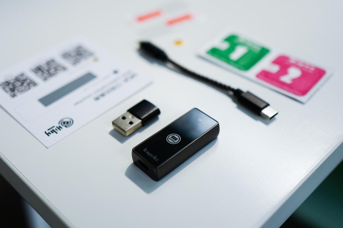 便携式解码耳放和耳机,3000的播放器与解码耳放