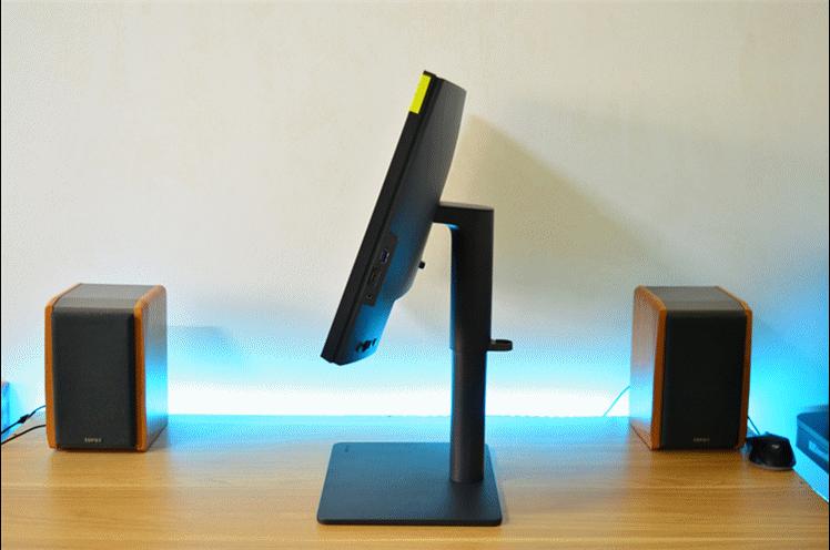 明基pd2506q如何调整显示位置,明基pd2506q与2705哪个好