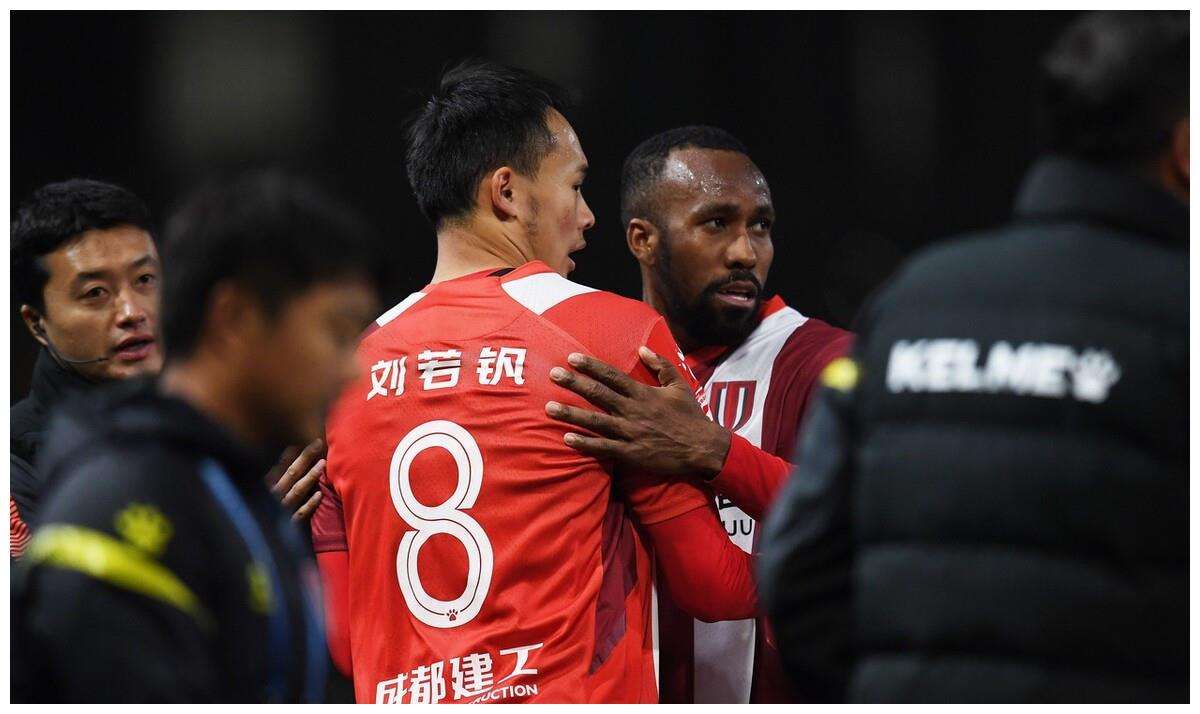 豪门球队降级,成都蓉城vs大连人冲超