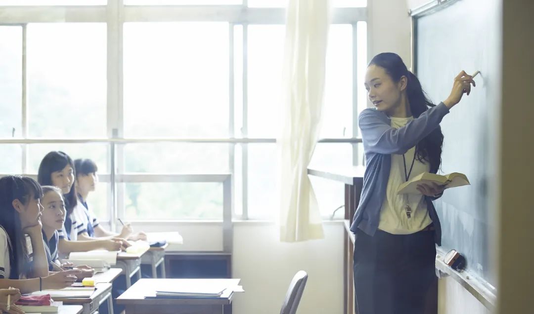 名校生成为深圳教师之后