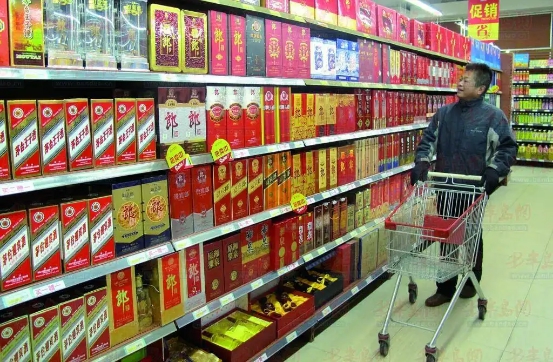 白酒造假技术视频大全,白酒造假手段视频