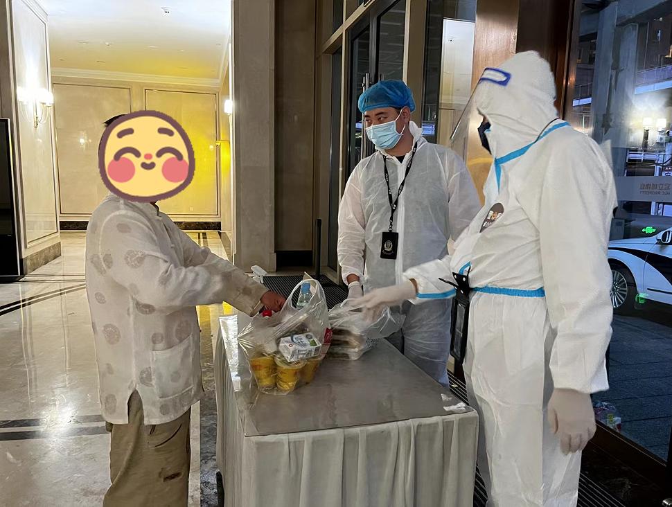 【抗疫一线】贵州贵阳：静动之间，“疫”起守护！264个小时，他们把这道“防线”，筑到群众心坎上......