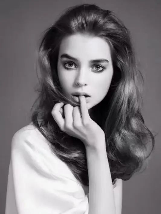 被渣男抛弃10年后霸气回归,被渣男抛弃背叛婚姻的女人