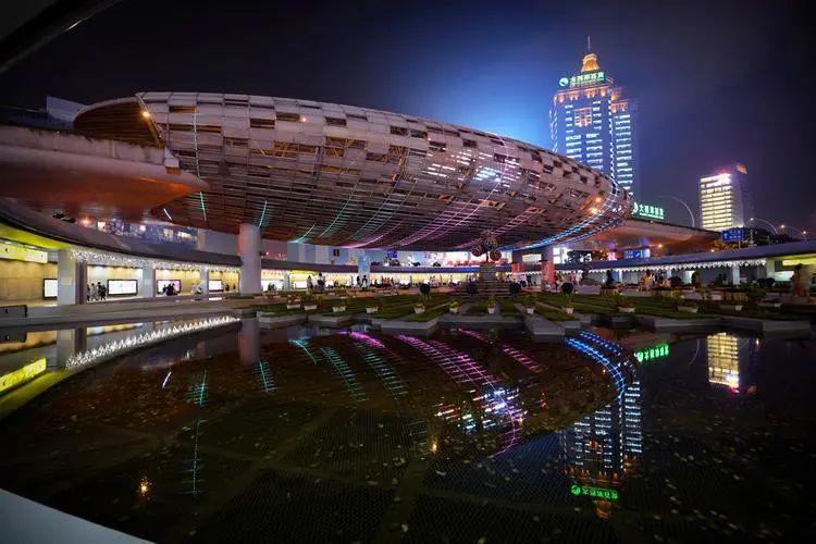 上海排名前十的商场,上海前五名商场