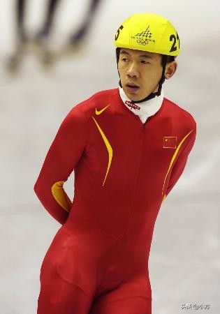 中国冬奥会明星事迹,冬奥会冰雪英雄都有谁