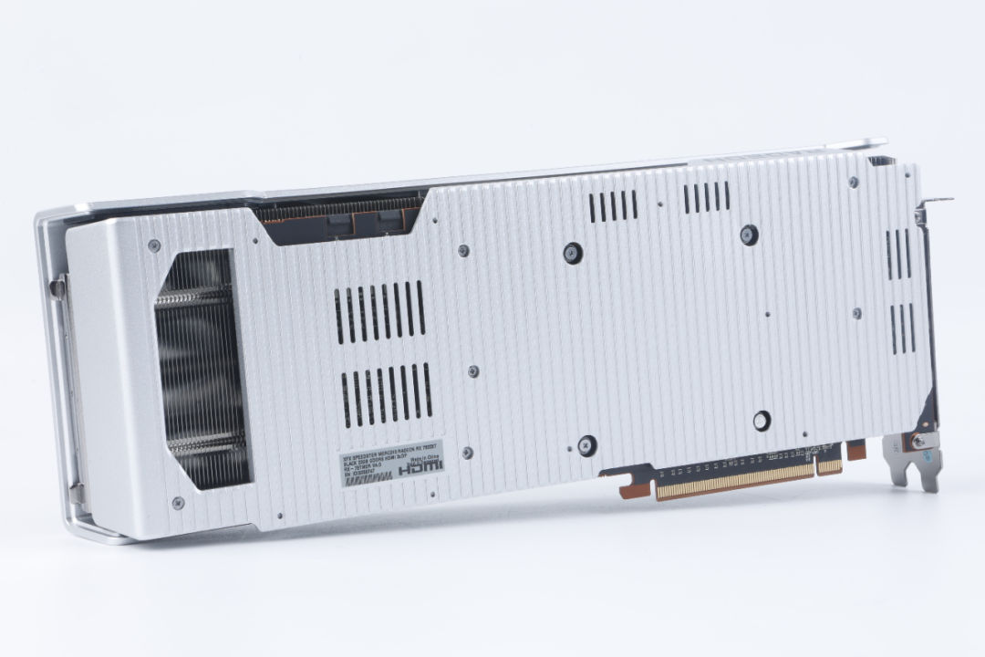 7900xtx讯景pro和蓝宝石超白金,讯景7900xtx海外版pro魔鹰对比