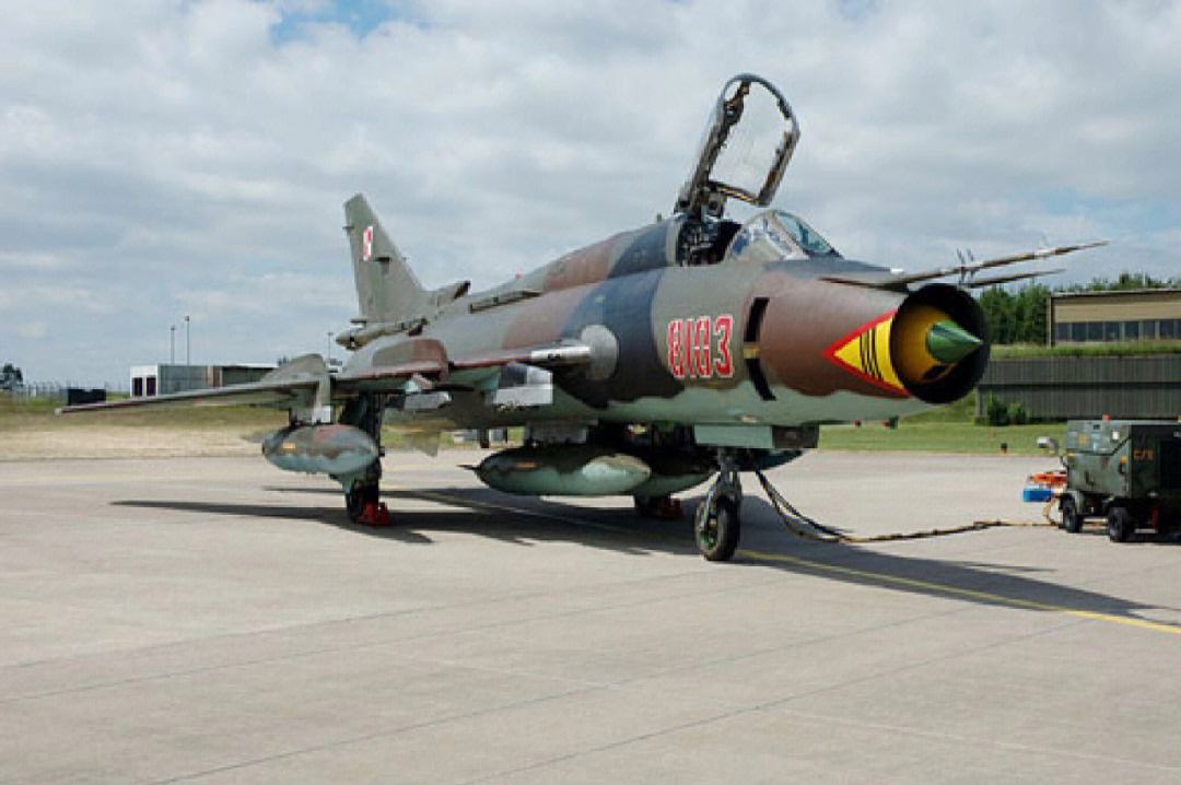 购买中国战机不想给钱?中方*债追**7次无果,这笔买卖到底是赔是赚