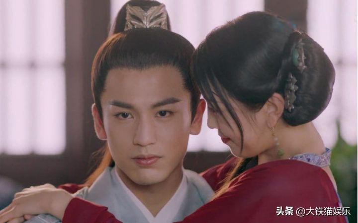 嘴巴不好看的男生可以整好看吗,嘴巴不太好看的男明星