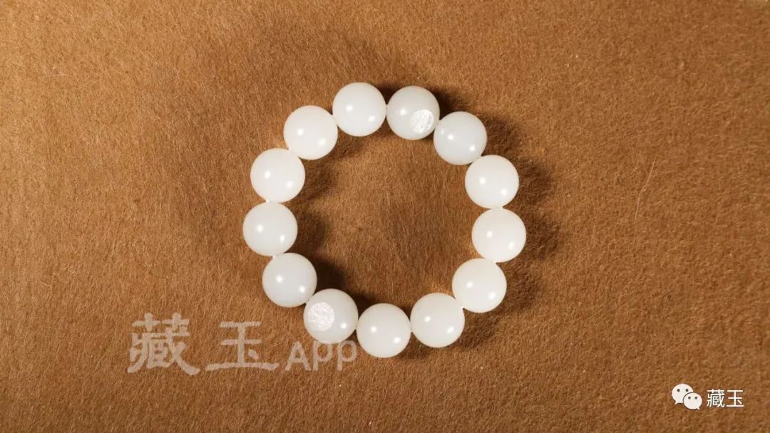 500能买什么样的和田玉手串,300元的和田玉手串是真的吗