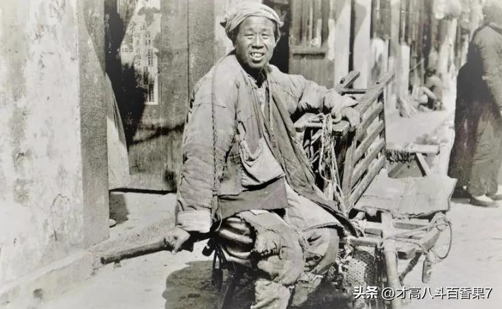 鏃ユ湰渚靛崕鍏借鐓х墖,渚靛崕鏃ュ啗鍏借缁濈増鐓х墖