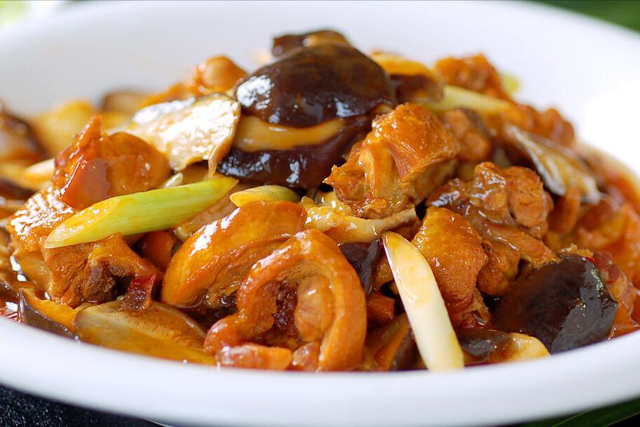 炖鸡不要太油,炖鸡不要焯水怎么洗