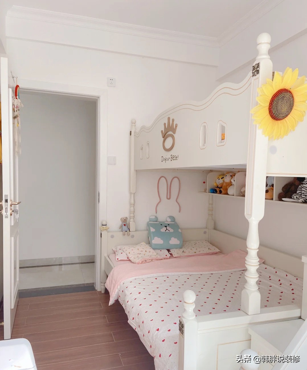 客厅天花板怎么刷乳胶漆有质感,客厅天花板刷乳胶漆好看吗