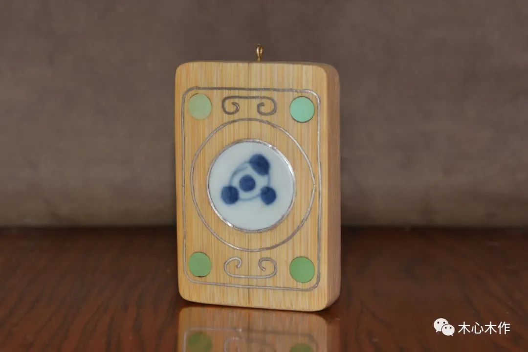 青花平安无事牌雕刻,青花瓷无事牌