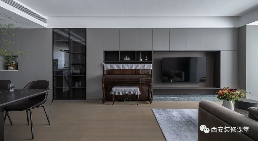 透明玻璃门展示柜怎么布置,岛柜展示柜玻璃门