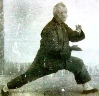 学太极拳能养家吗,年轻人学太极拳可以挣钱吗