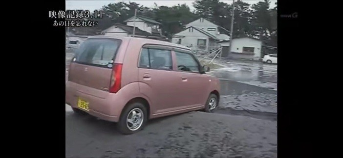 日本大地震引发的海啸震撼画面,日本大地震海啸最严重的视频
