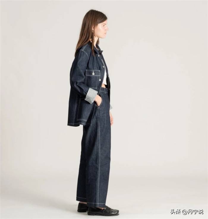 丹宁牛仔外套搭配,丹宁牛仔外套怎么搭配