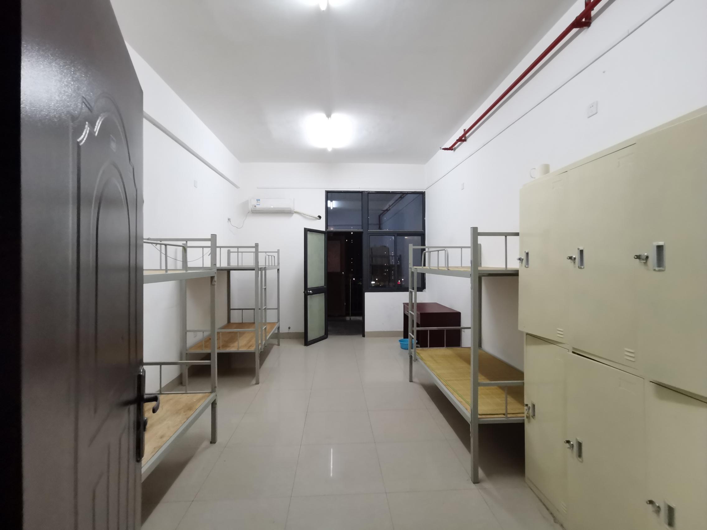 厦门通达电子厂车间,厦门通达电子厂怎么样累不累